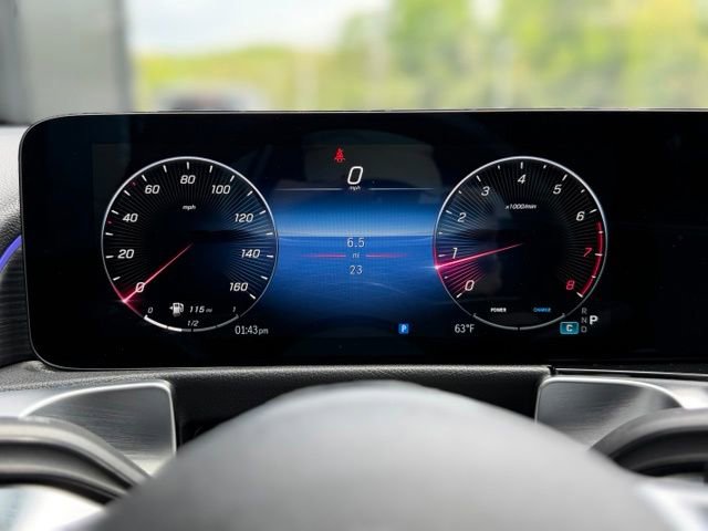 Used 2026 Mercedes-Benz GLB 250 4MATIC image 29