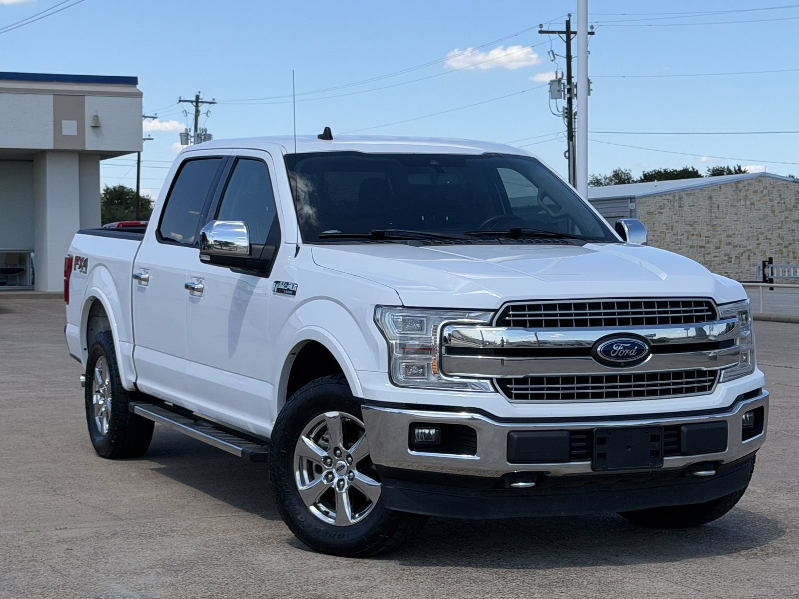 Used 2019 Ford F150 Lariat w/ Equipment Group 502A Luxury AWD/4WD image 2