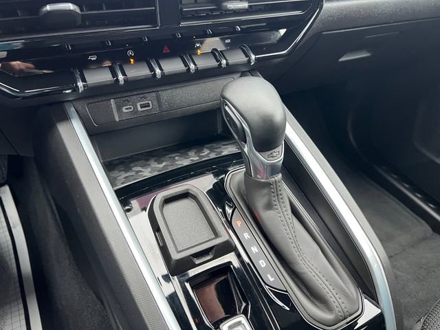 Used 2023 Chevrolet Colorado LT RWD image 15