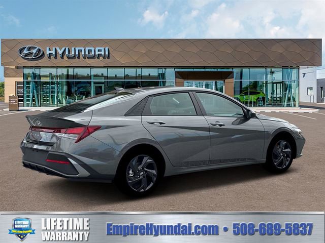 New 2026 Hyundai Elantra Sport image 8