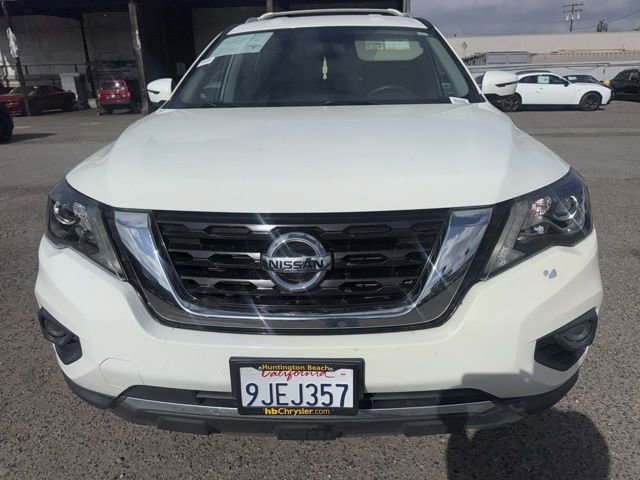 Used 2020 Nissan Pathfinder S FWD image 2