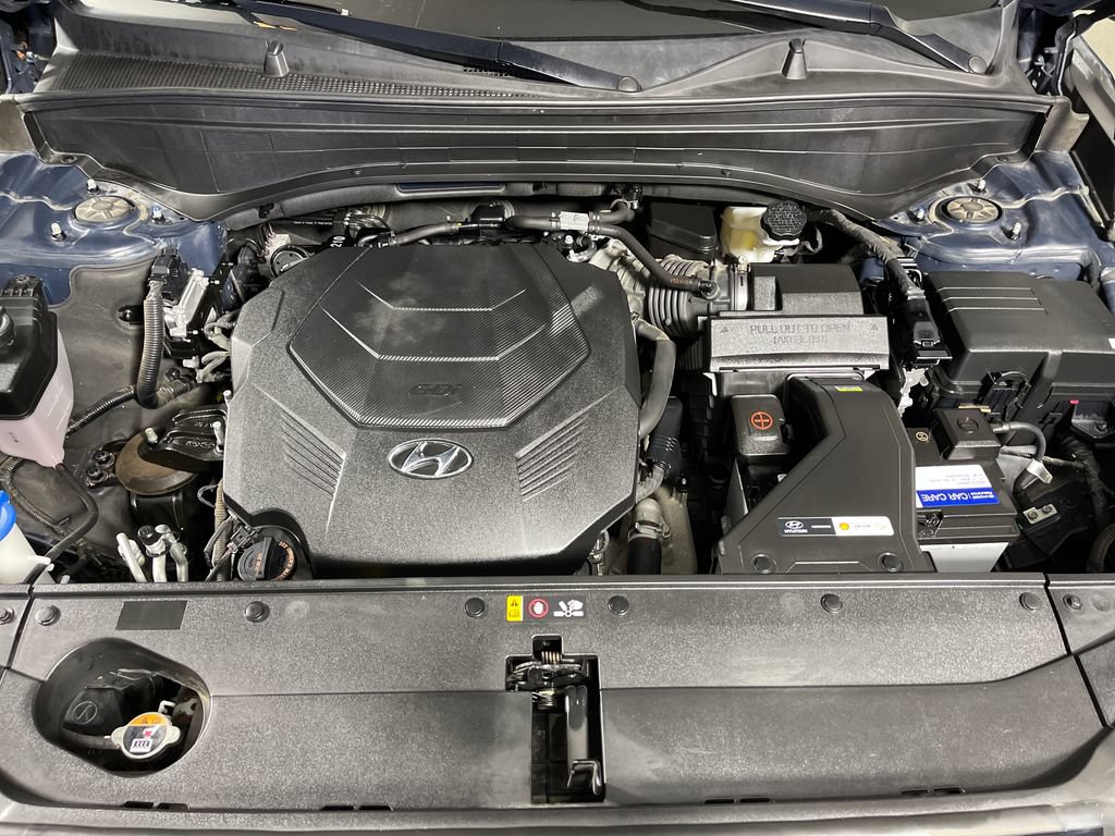 Certified 2024 Hyundai Palisade Limited AWD/4WD image 9