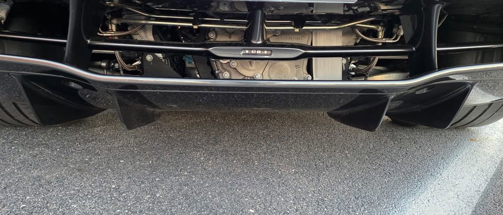 Used 2018 McLaren 720S image 39