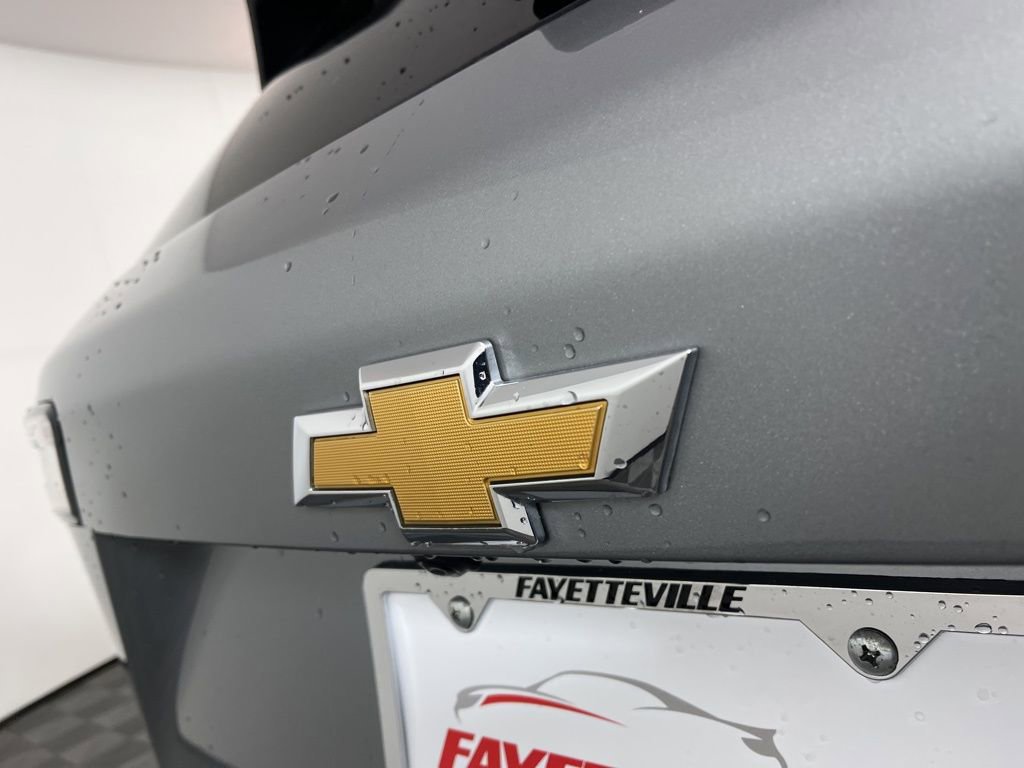 Certified 2025 Chevrolet Equinox LT FWD image 9