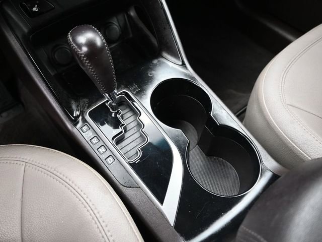 Used 2013 Hyundai Tucson GLS image 26