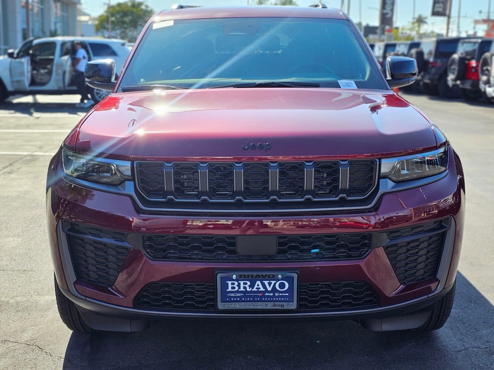New 2026 Jeep Grand Cherokee L 2WD image 2