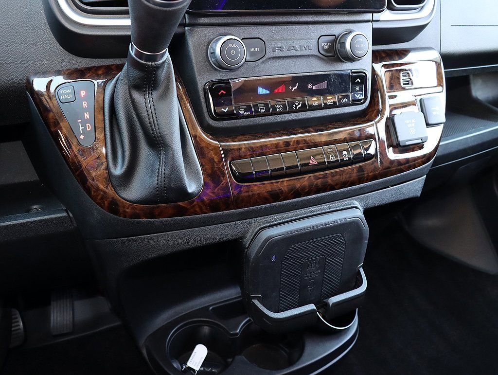 Used 2023 RAM ProMaster 2500 w/ Premium Convenience Group (B) image 32