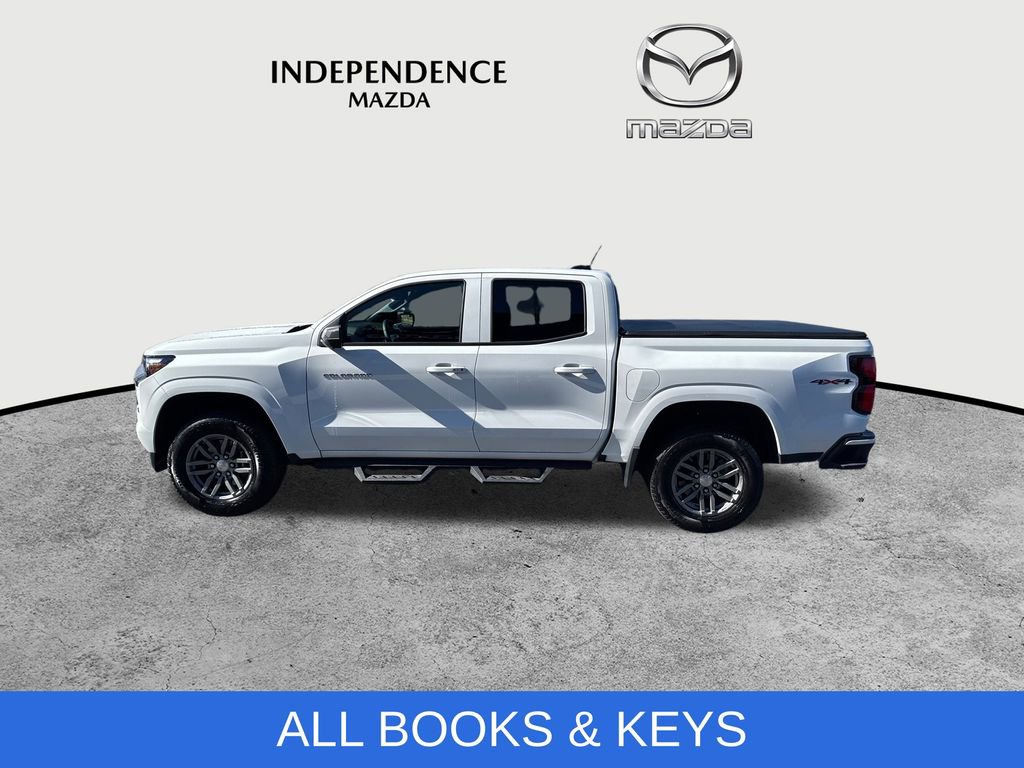 Used 2025 Chevrolet Colorado LT w/ LT Convenience Package image 6