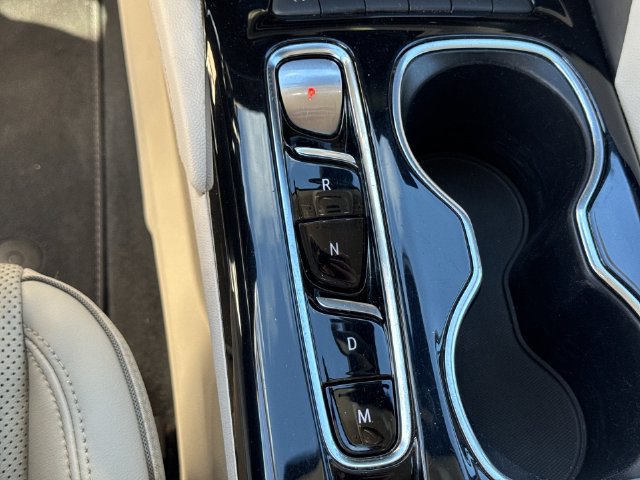 Used 2022 Buick Envision Essence w/ Technology Package I FWD image 16