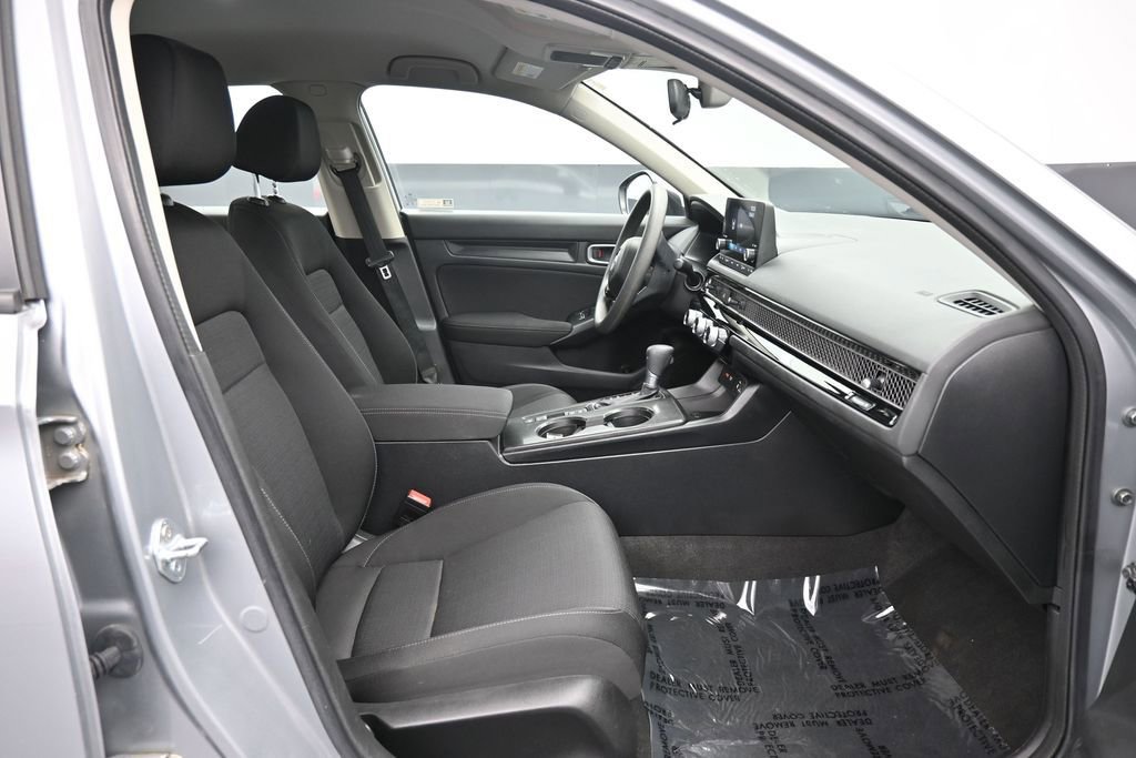 Used 2023 Honda Civic LX image 40