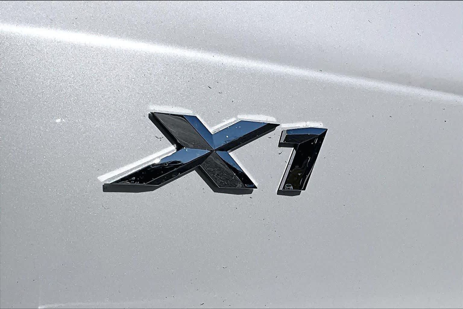 Used 2026 BMW X1 xDrive28i w/ Technology Package AWD/4WD image 15