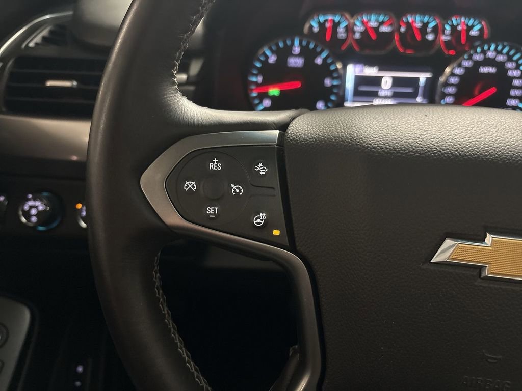 Used 2015 Chevrolet Suburban LTZ AWD/4WD image 51