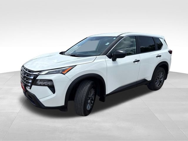 Certified 2024 Nissan Rogue S FWD image 3