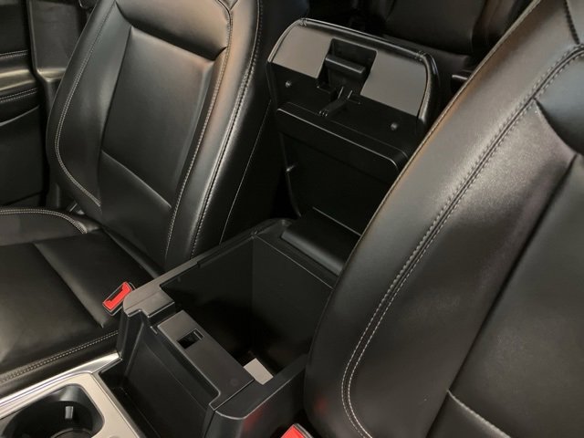 Used 2022 Ford Explorer XLT image 24