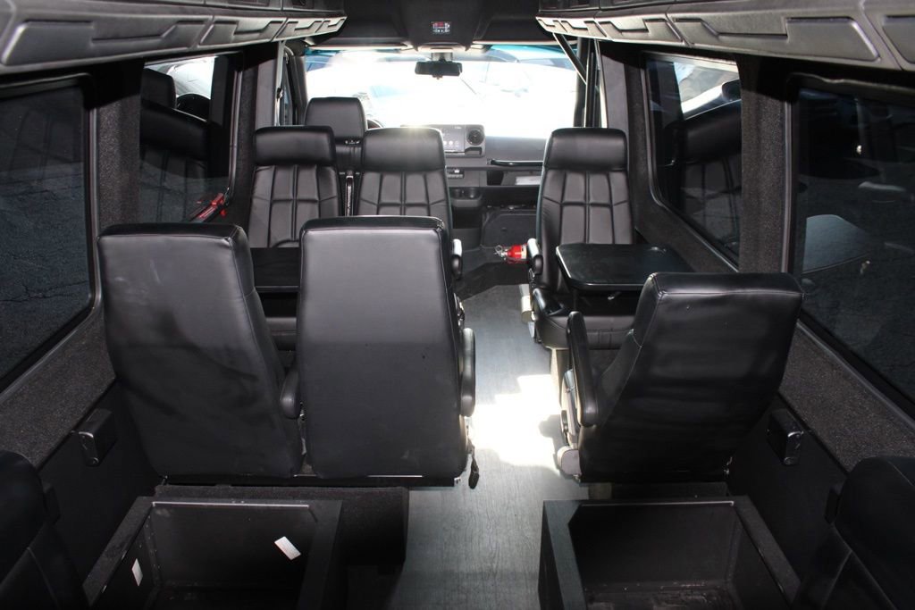 Used 2019 Mercedes-Benz Sprinter 3500 image 42
