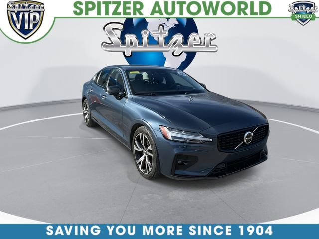 Used 2024 Volvo S60 B5 Plus image 2