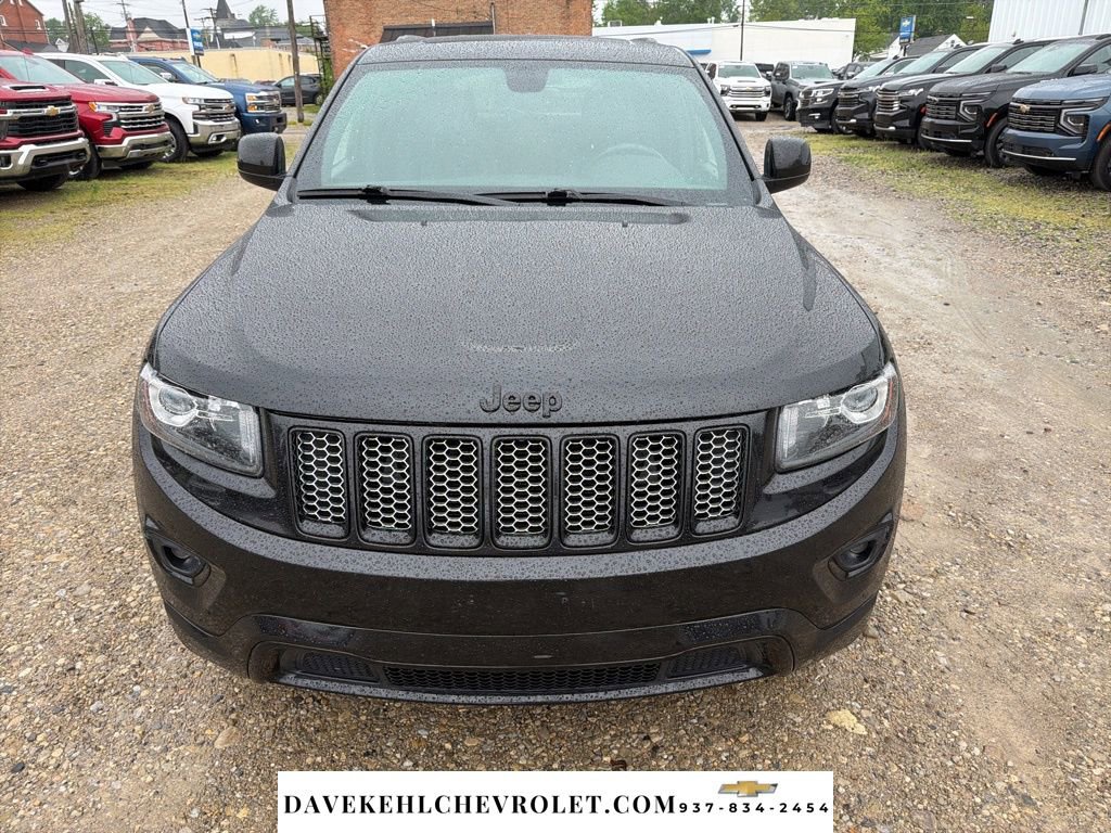 Used 2015 Jeep Grand Cherokee Altitude AWD/4WD image 8