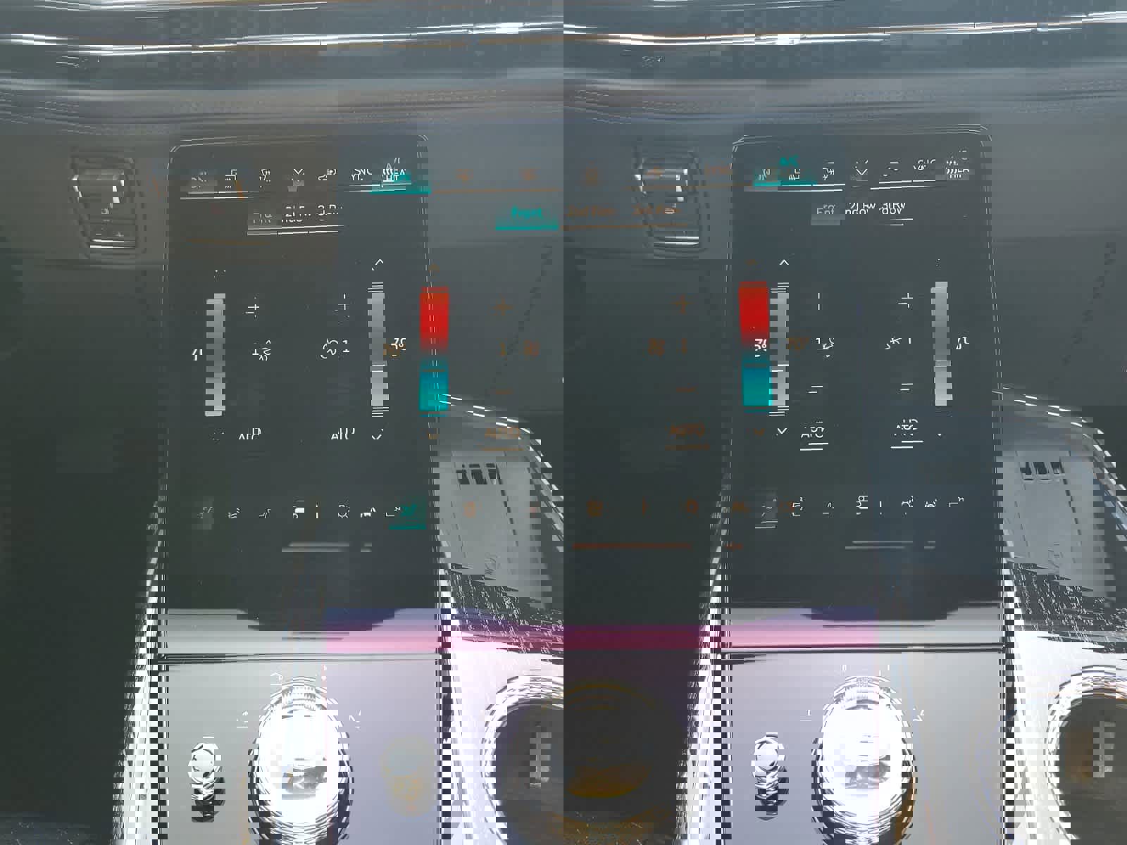 New 2025 Cadillac Escalade IQ Luxury 1 w/ LPO, Radiant Package image 14