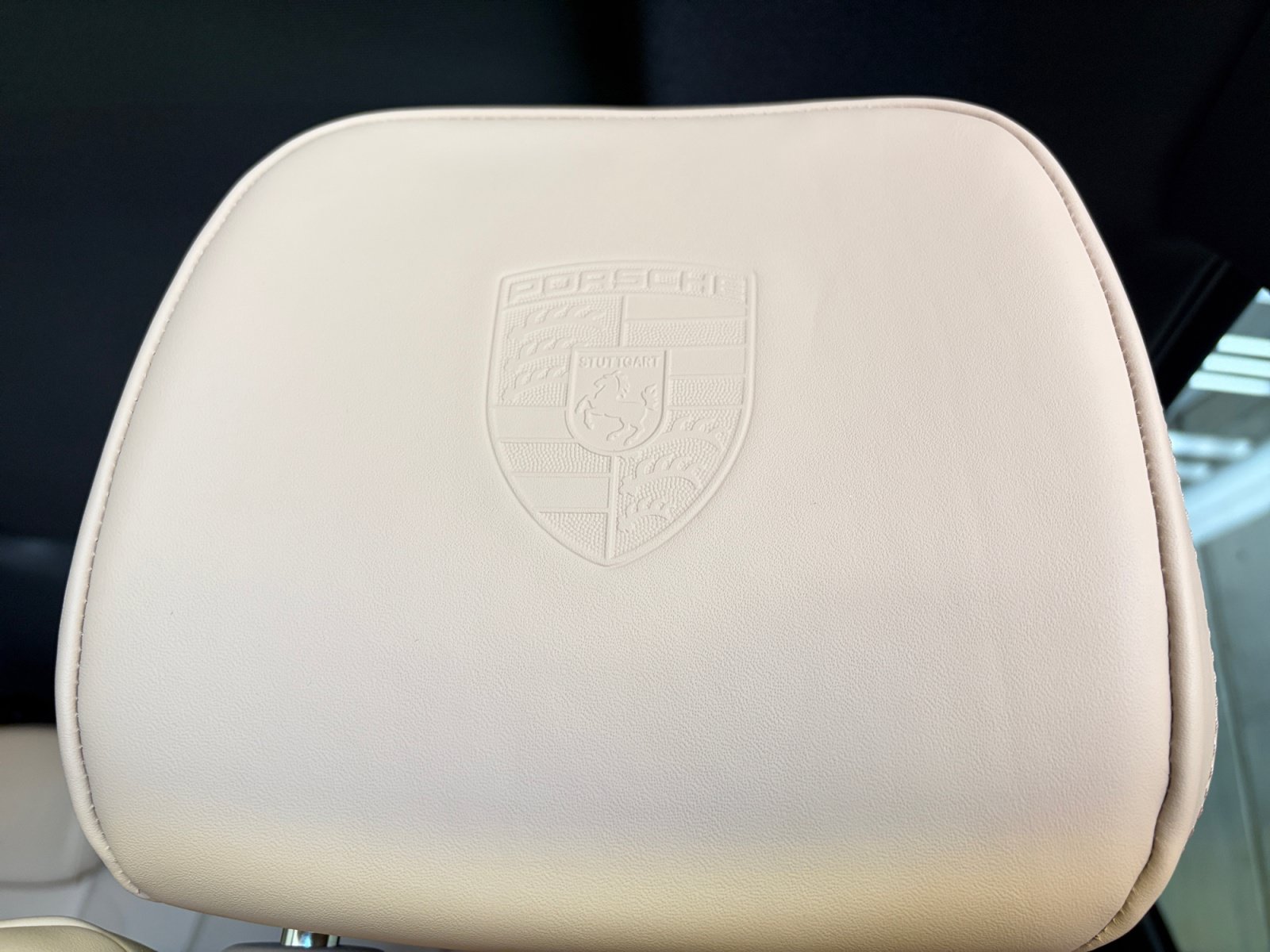 Certified 2026 Porsche Macan AWD/4WD image 45