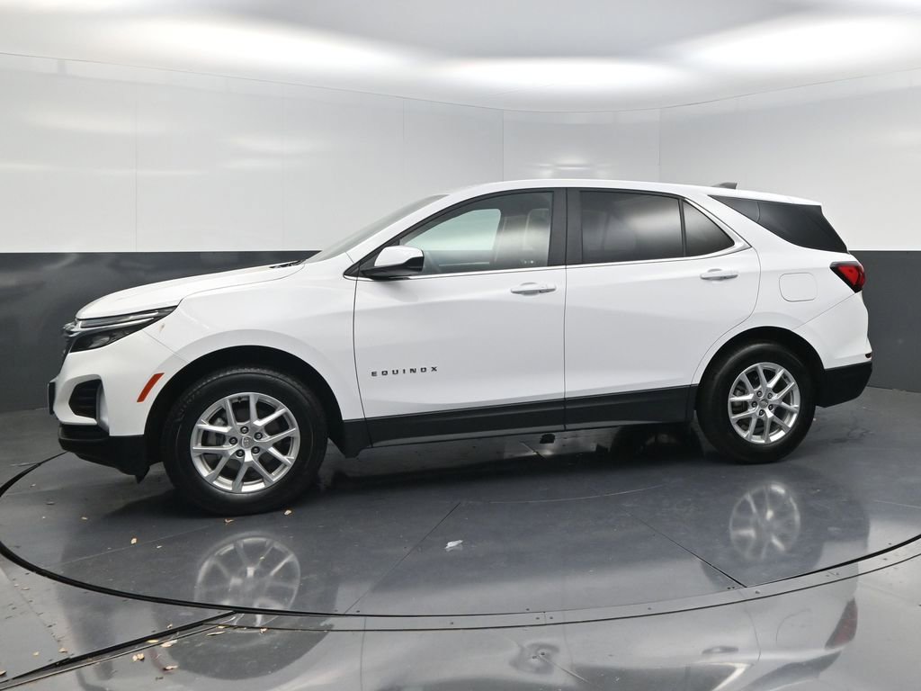 Used 2024 Chevrolet Equinox LT AWD/4WD image 3