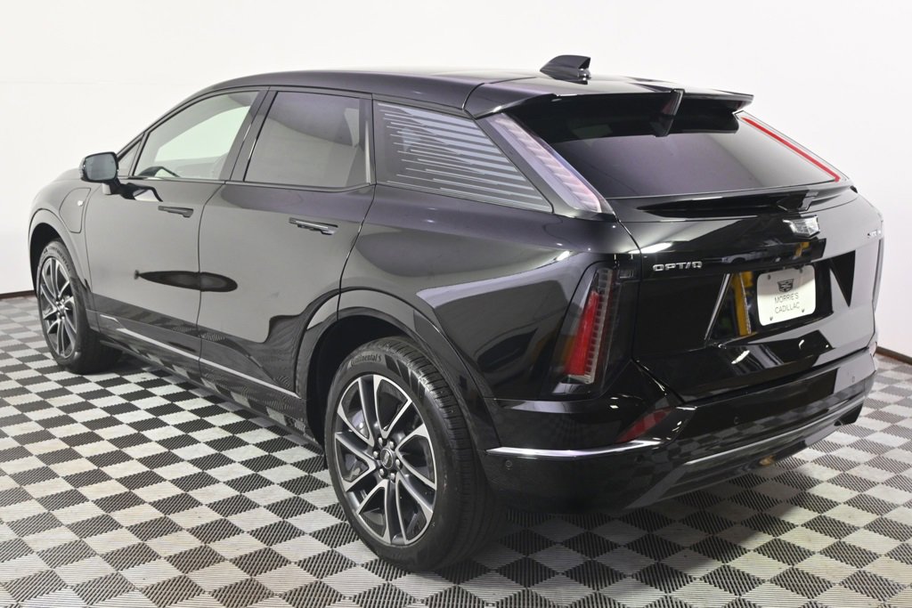 New 2025 Cadillac Optiq Sport 1 image 3