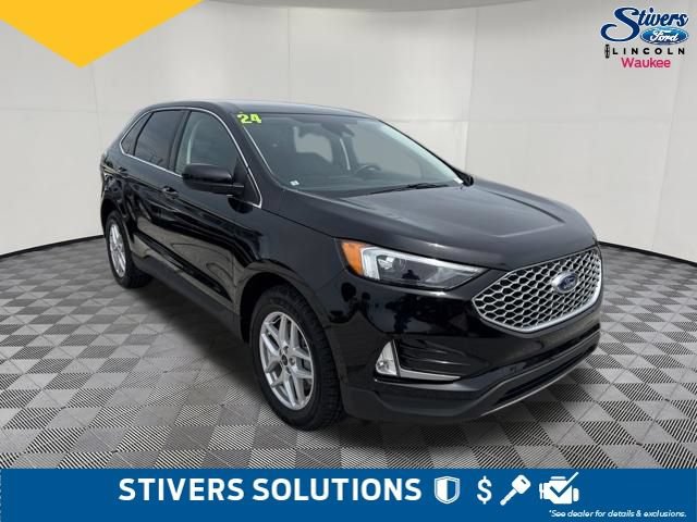 Used 2024 Ford Edge SEL w/ Convenience Package AWD/4WD image 3