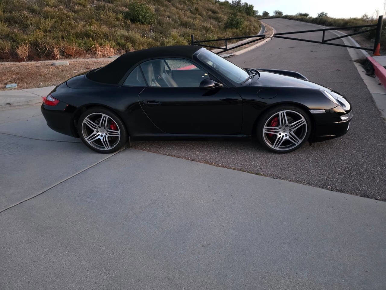 Used 2007 Porsche 911 Carrera S RWD image 16