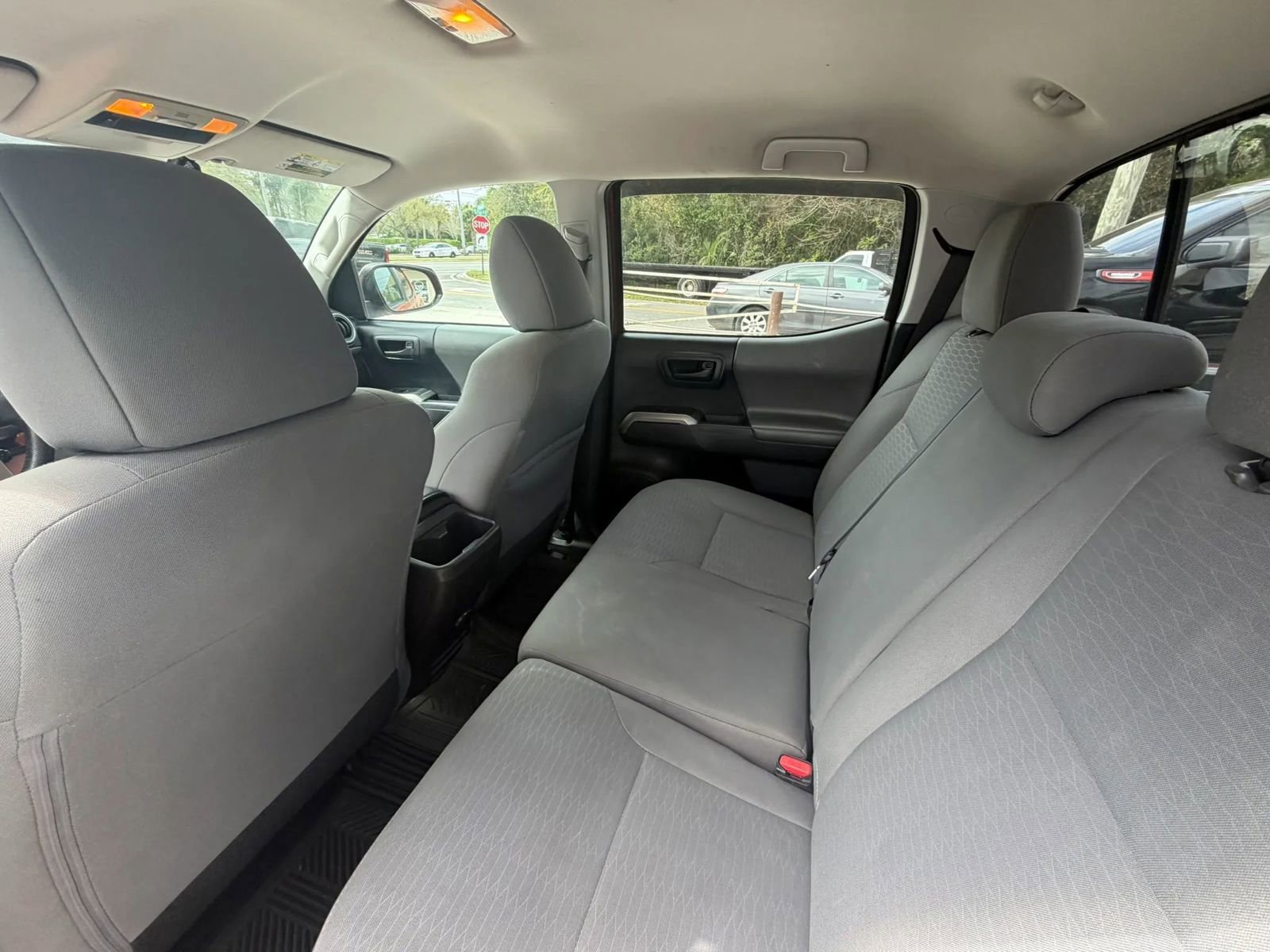 Used 2016 Toyota Tacoma SR5 w/ Towing Package RWD image 10