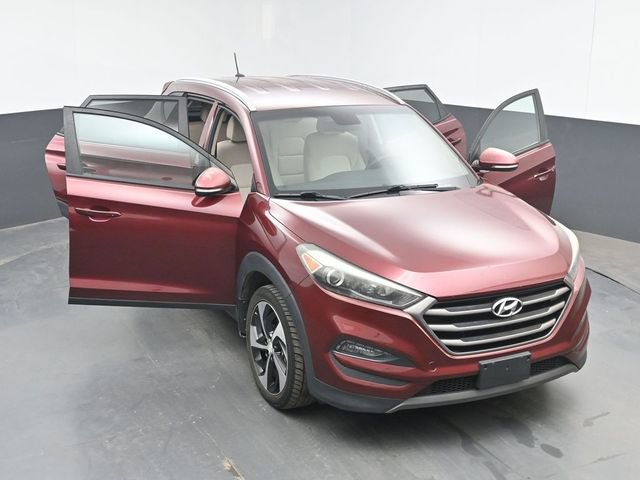 Used 2016 Hyundai Tucson Sport AWD/4WD image 49