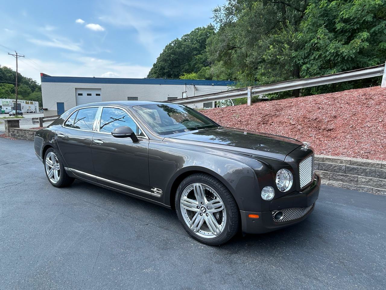 Used 2011 Bentley Mulsanne RWD image 7