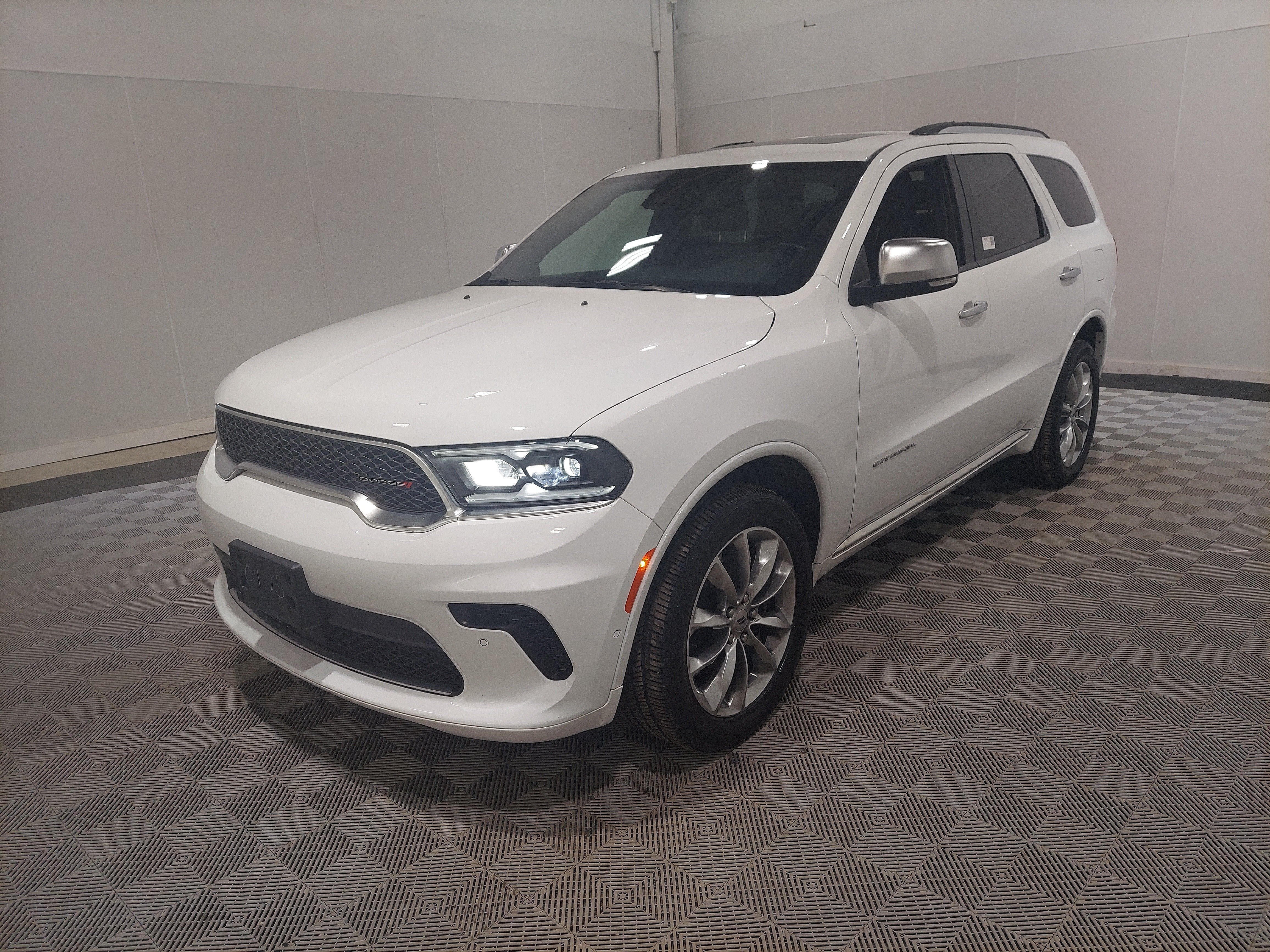 Used 2024 Dodge Durango Citadel AWD/4WD image 1