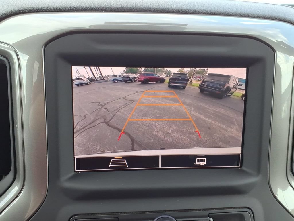 Used 2023 Chevrolet Silverado 1500 Custom w/ LPO, Dark Essentials Package AWD/4WD image 17