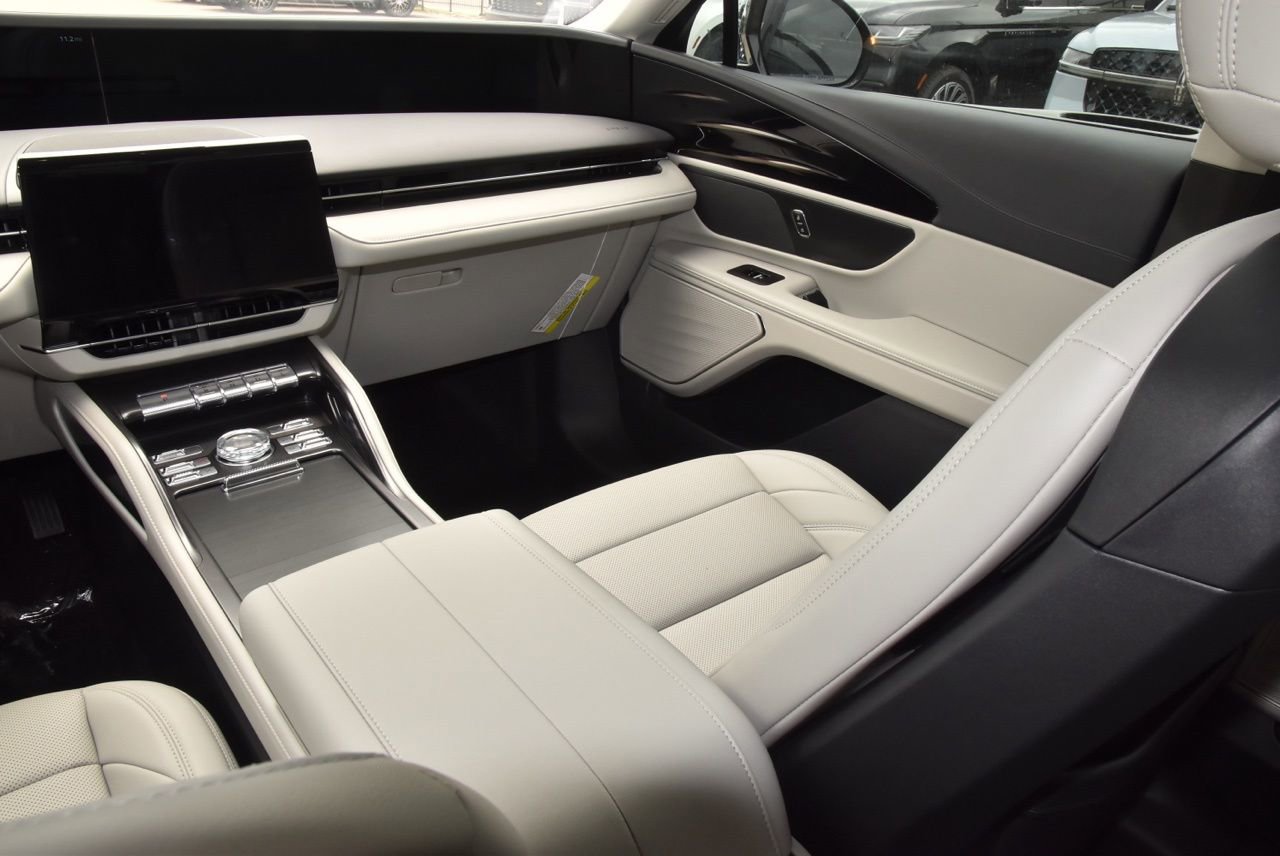New 2026 Lincoln Nautilus Premier image 46