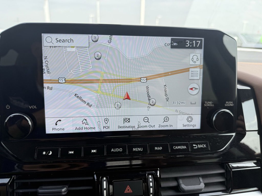 Used 2022 Nissan Pathfinder Platinum w/ Cargo Package image 15