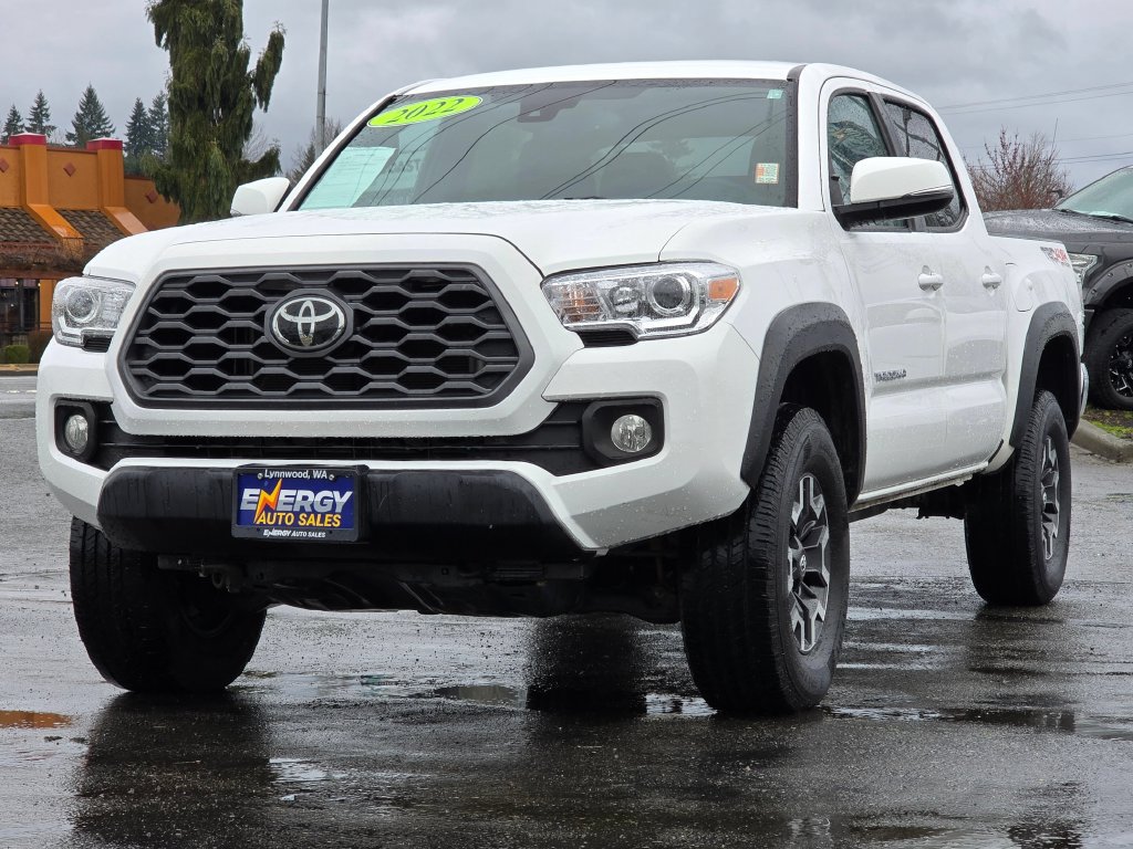 Used 2022 Toyota Tacoma TRD Off-Road AWD/4WD image 3