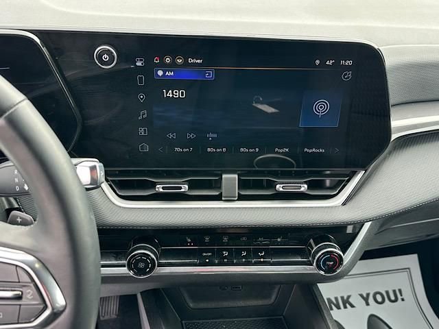 Used 2025 Chevrolet Equinox LT image 24