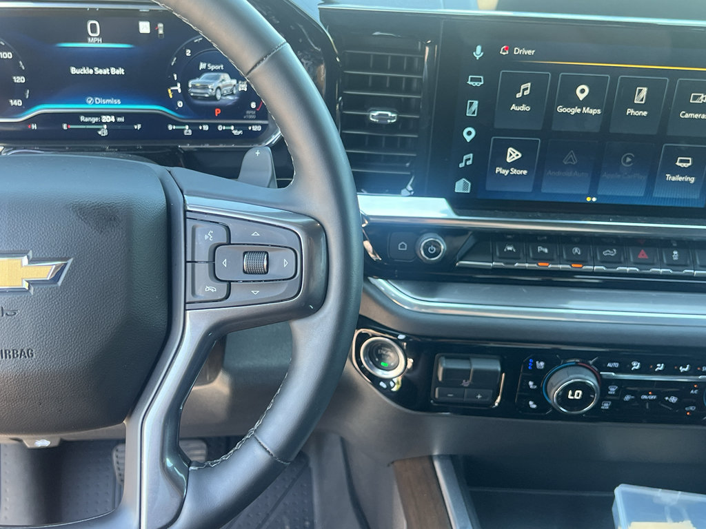 Used 2025 Chevrolet Silverado 1500 High Country AWD/4WD image 34