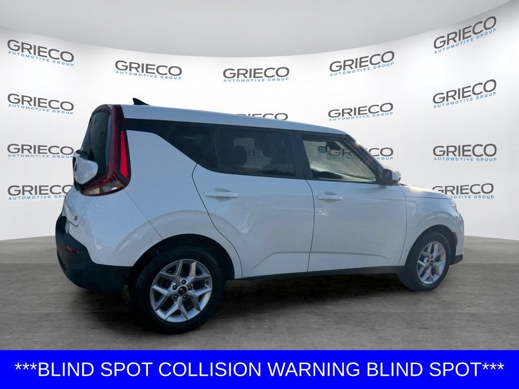 Used 2021 Kia Soul S FWD image 7