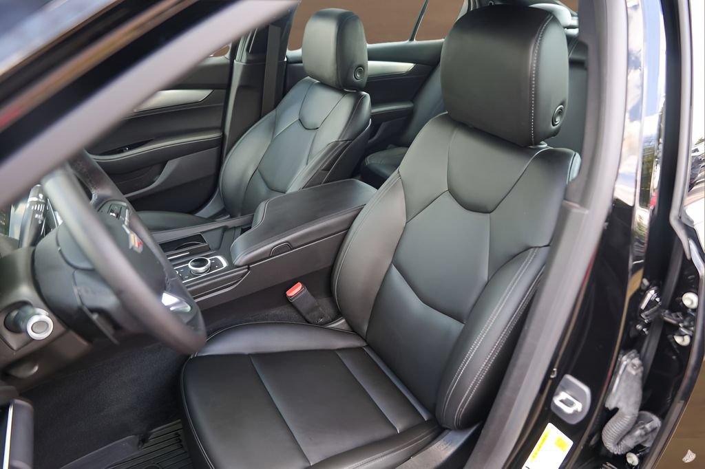 Certified 2023 Cadillac CT5 Luxury RWD image 7
