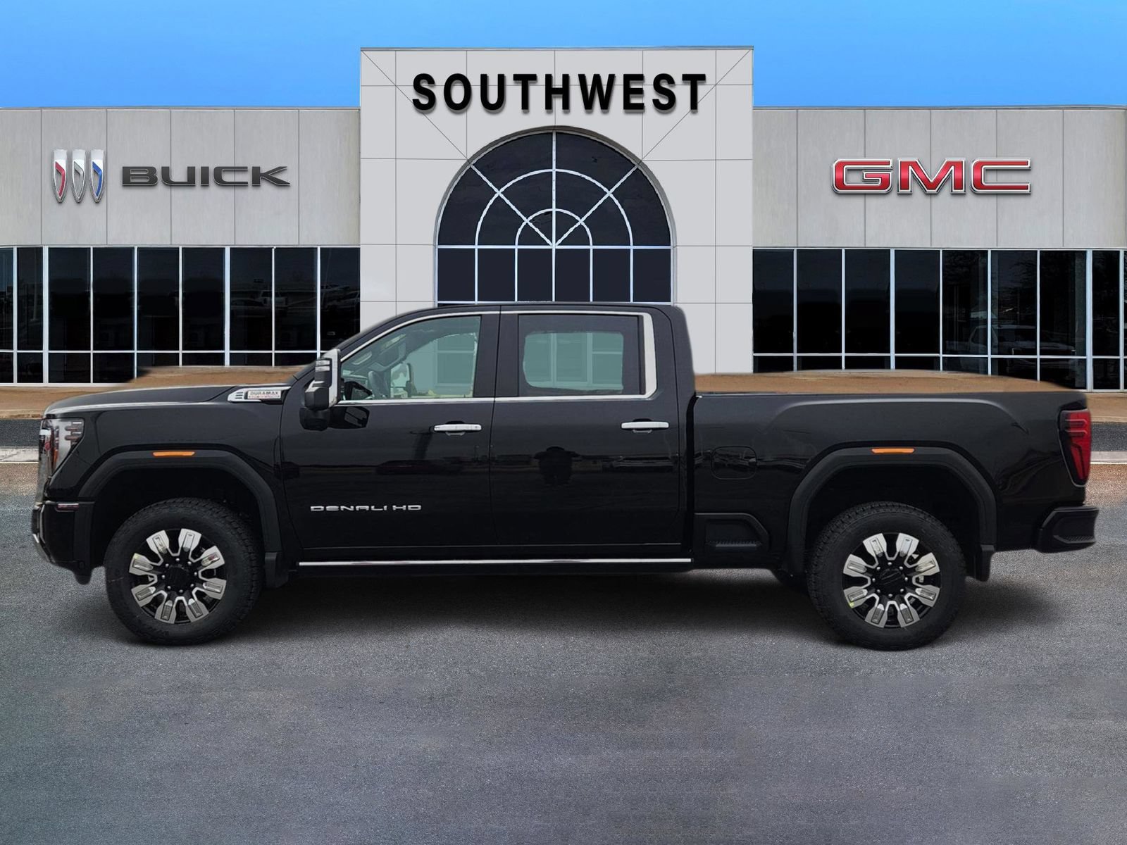 New 2026 GMC Sierra 2500 Denali w/ Denali Reserve Package AWD/4WD image 3
