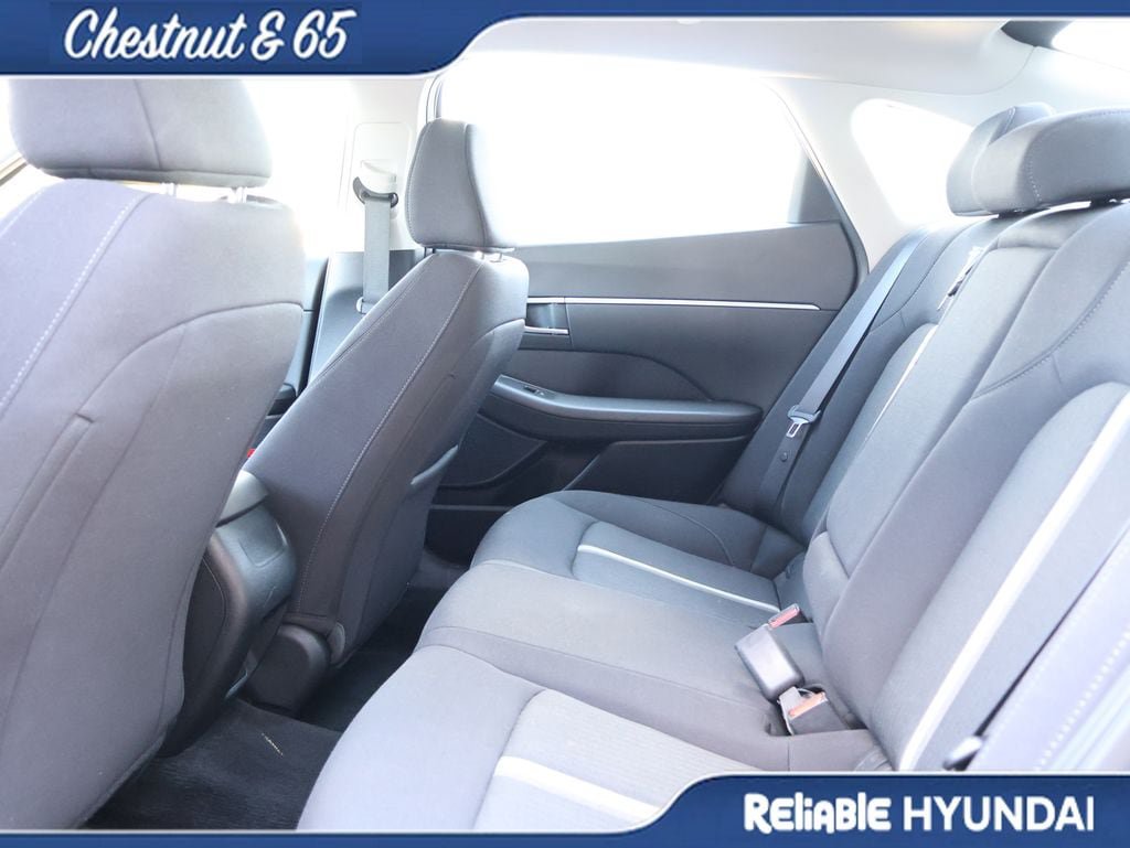 Certified 2025 Hyundai Sonata SEL FWD image 17