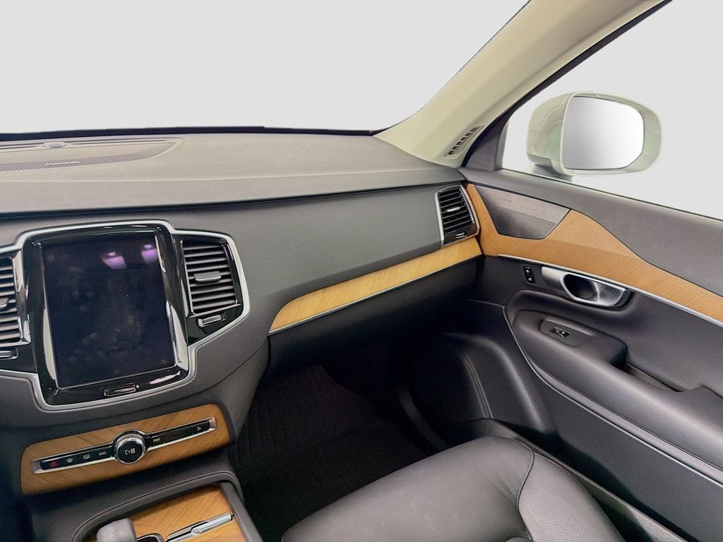 Used 2023 Volvo XC90 B6 Plus w/ Protection Package Premier AWD/4WD image 25