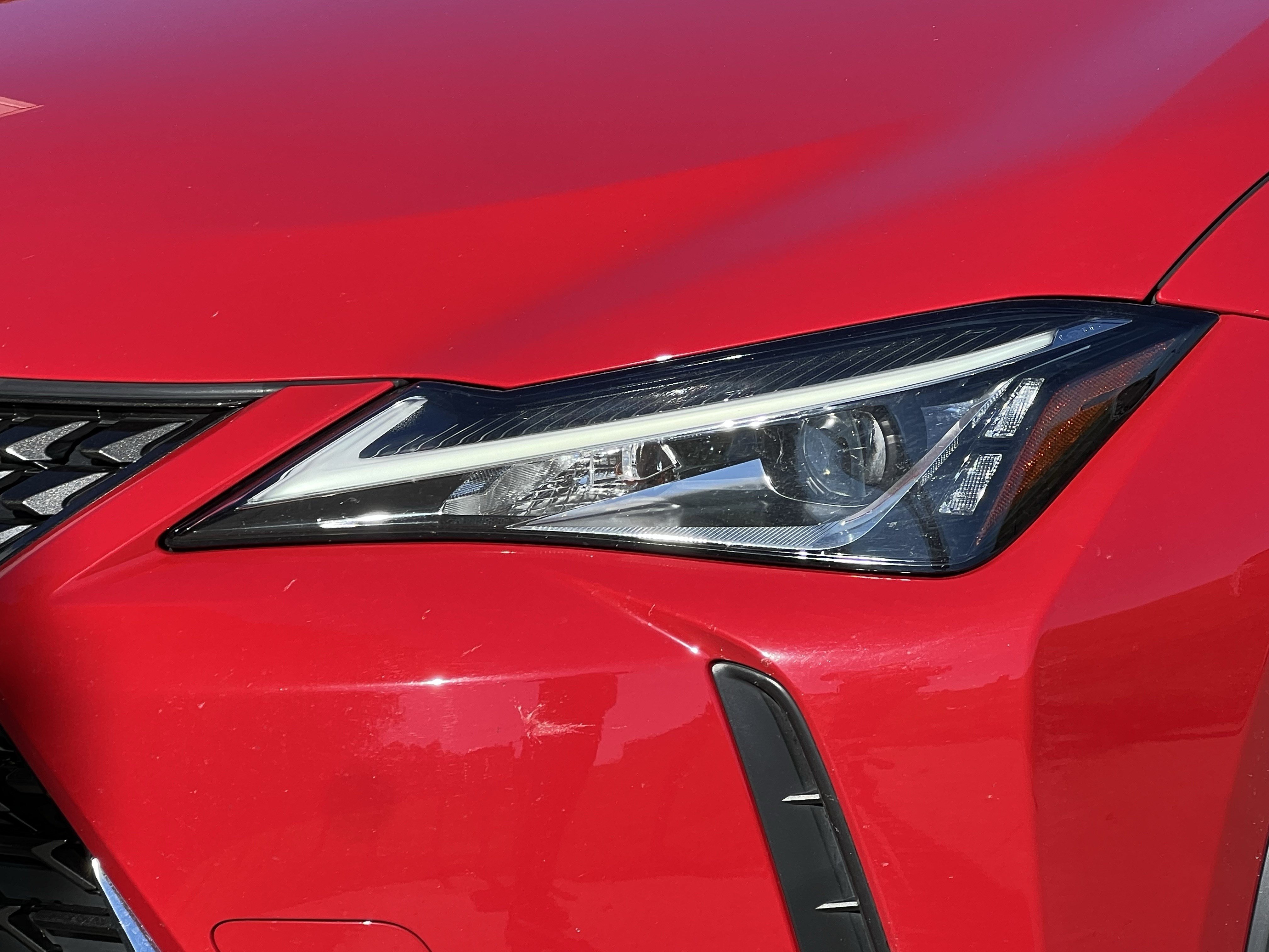 Used 2020 Lexus UX 250h w/ Premium Package AWD/4WD image 7
