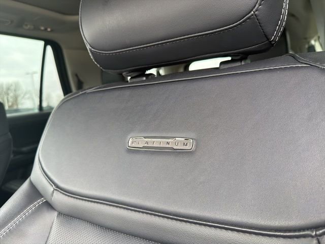 Used 2025 Ford Expedition Max Platinum w/ Driver's Package image 37