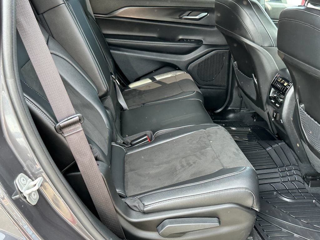 Certified 2023 Jeep Grand Cherokee L Laredo AWD/4WD image 17