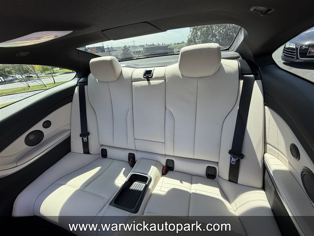 Used 2019 BMW 440i Coupe w/ M Sport Package RWD image 13