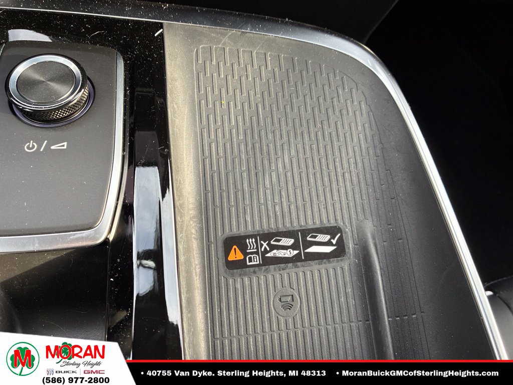 Used 2026 Buick Enclave Sport Touring FWD image 19