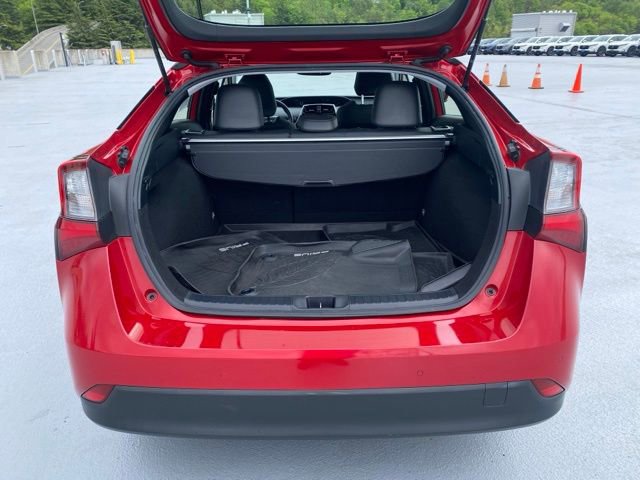 Used 2019 Toyota Prius XLE w/ Premium Convenience Package FWD image 7