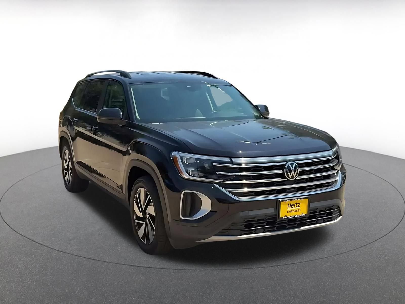 Used 2026 Volkswagen Atlas SE AWD/4WD image 3