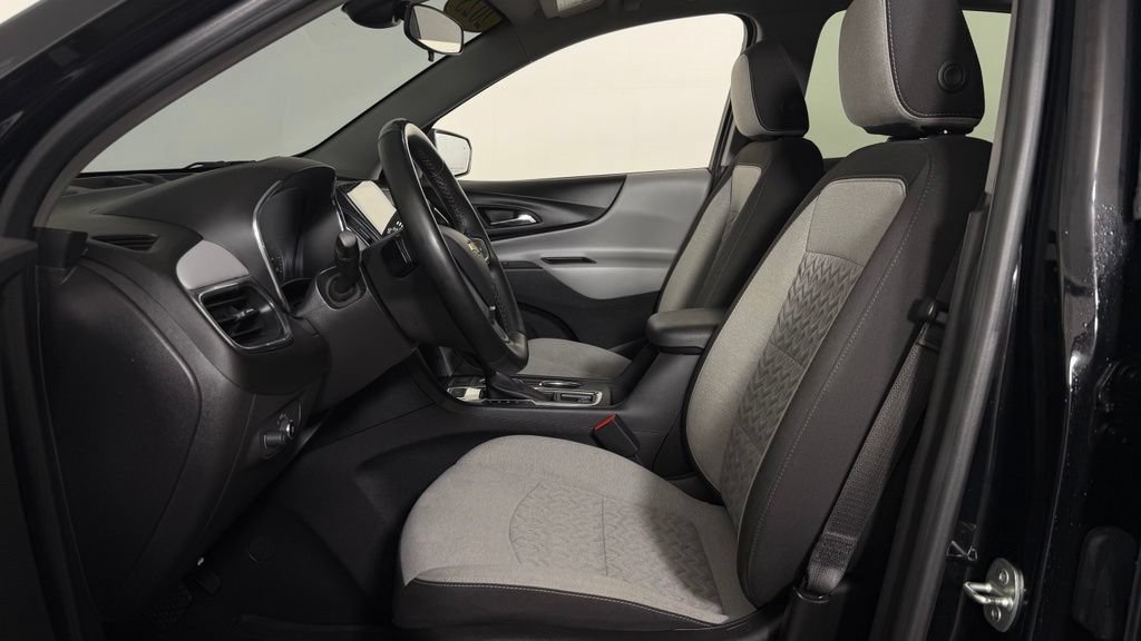 Used 2023 Chevrolet Equinox LT AWD/4WD image 16